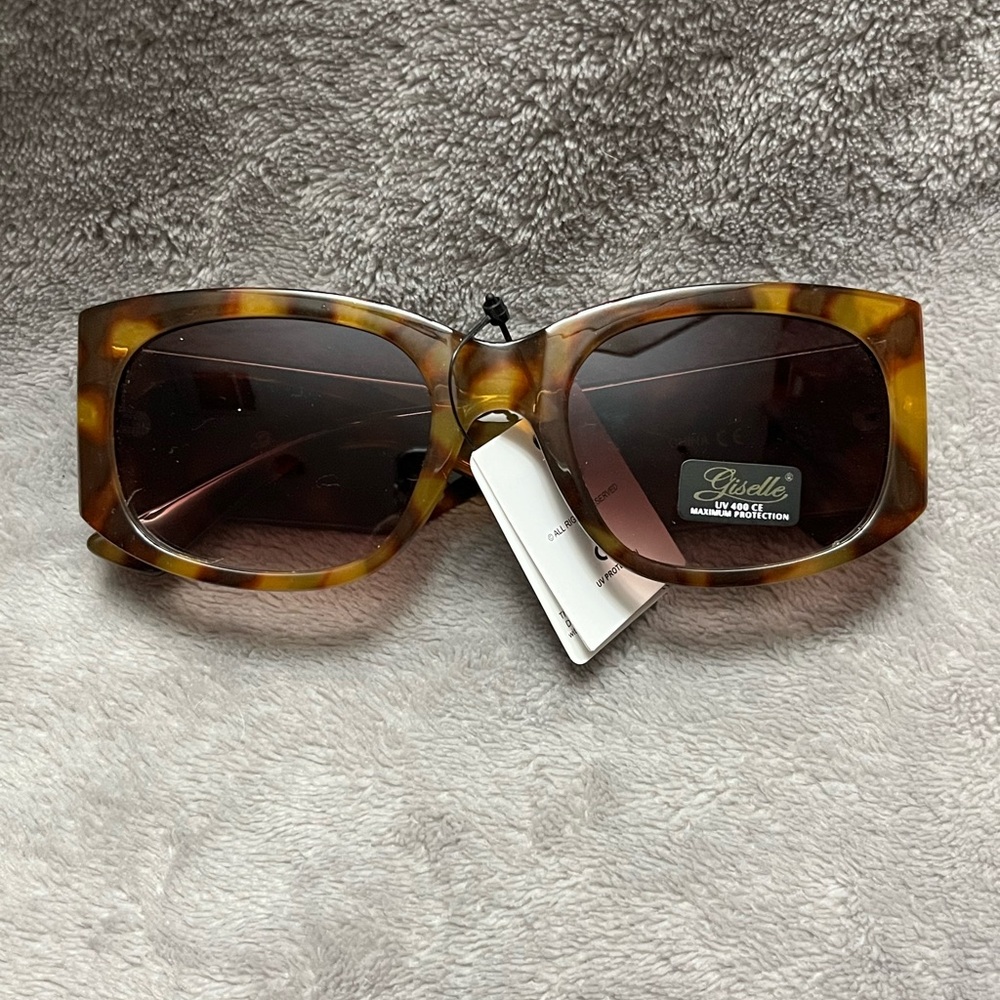Tortoise Shell Sunglasses
